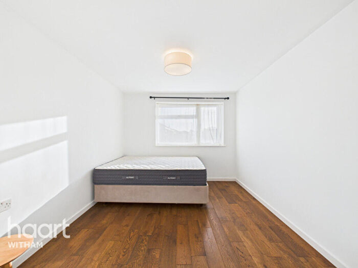 1 Bedroom Maisonette For Sale In Bure Drive, Witham, CM8