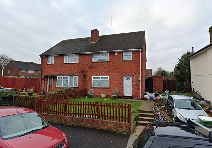 4 Bedroom Semi-Detached House To Rent In Elm Road, Erith, Kent, DA8