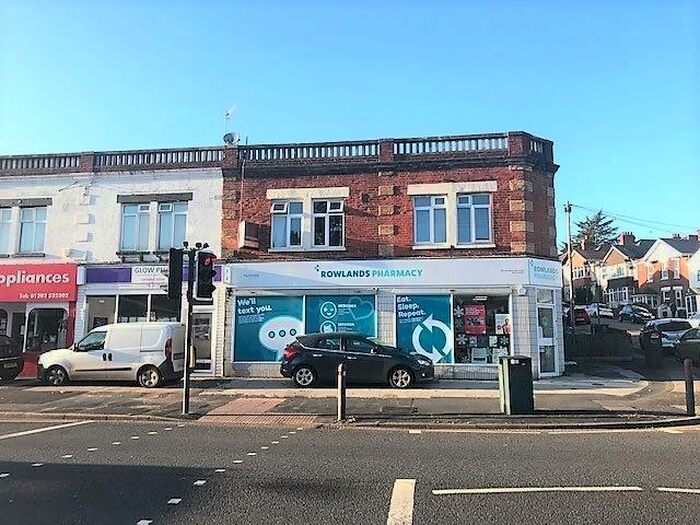 2 Bedroom Flat To Rent In Charminster Road, Charminster, BH8