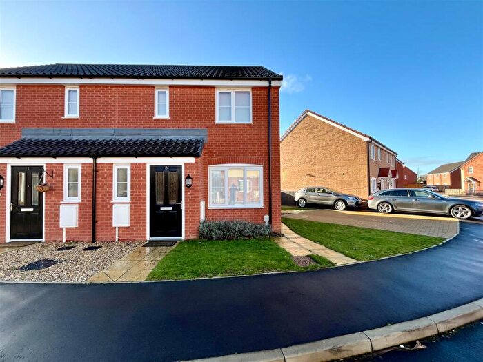 2 Bedroom House For Sale In Archer Crescent, Wymondham, NR18