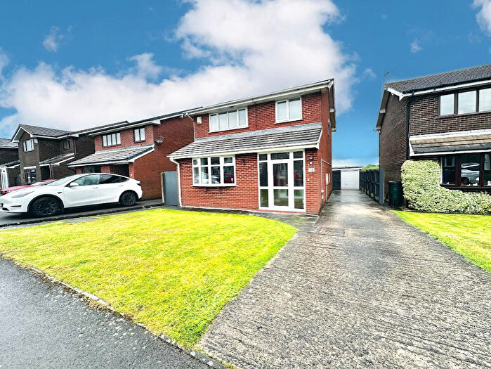 4 Bedroom Detached House For Sale In Windmill Close, Staining, FY3