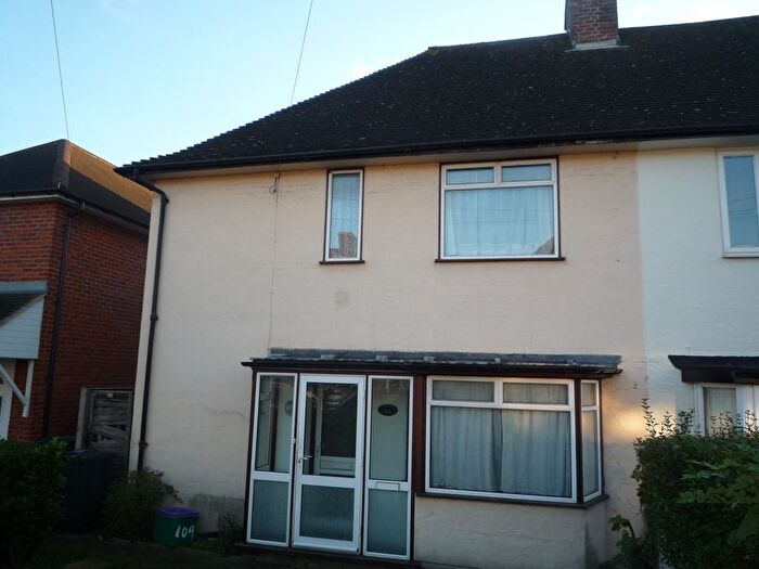 4 Bedroom Semi-Detached House To Rent In Weston Road, Guildford, GU2