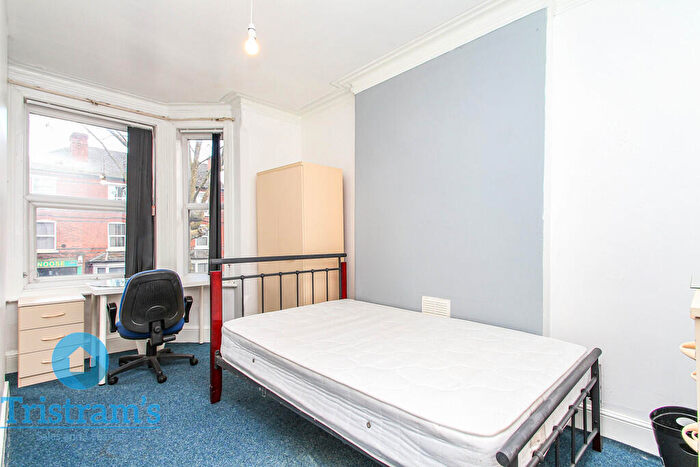 5 Bedroom Terraced House To Rent In Lenton Boulevard, Lenton, NG7