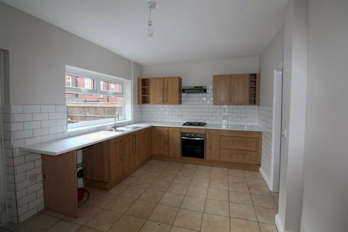 2 Bedroom End Of Terrace House To Rent In Essex Street, Horwich, Bolton, BL6