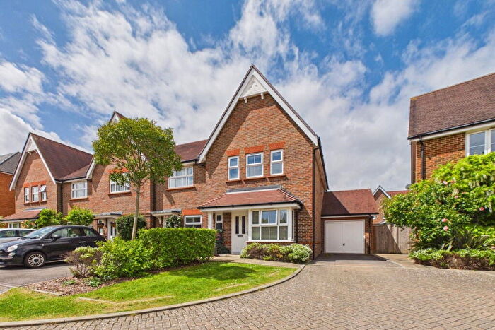 3 Bedroom Semi-Detached House For Sale In Arundale Walk, Horsham, RH12