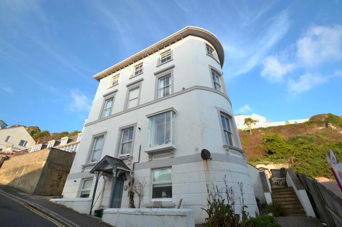 2 Bedroom Flat To Rent In Esplanade Road, Ventnor, PO38