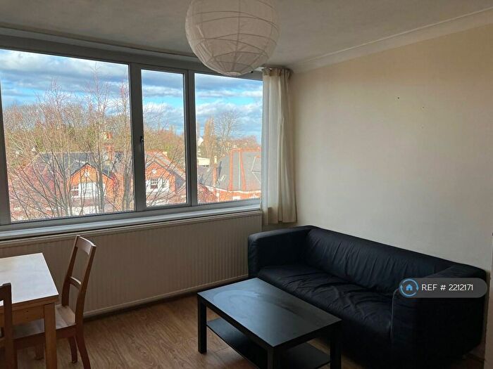1 Bedroom Flat To Rent In Melisa Court, London, N6
