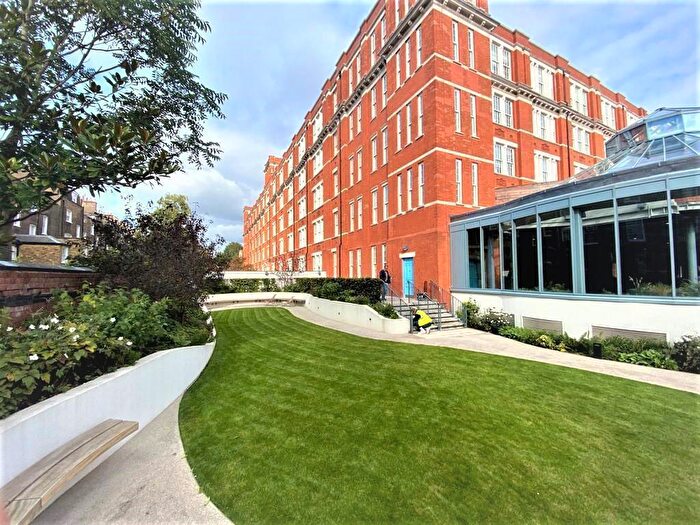 1 Bedroom Apartment For Sale In The Penthouse, Esther Anne Place, Islington Square, Angel, Islington, London, N1