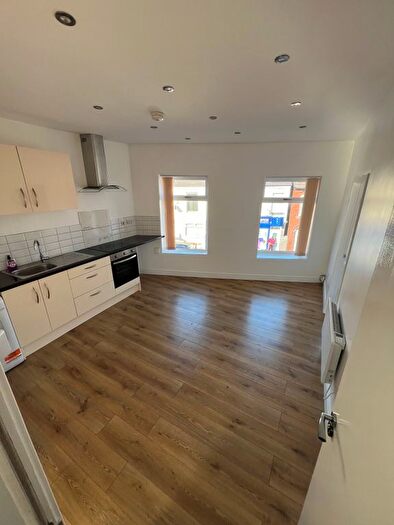 2 Bedroom Flat To Rent In Union Street, Hemsworth, Pontefract, WF9