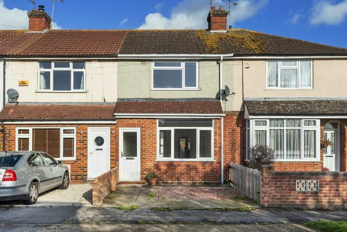 2 Bedroom Terraced House To Rent In Abbey Road, Aylesbury, HP19