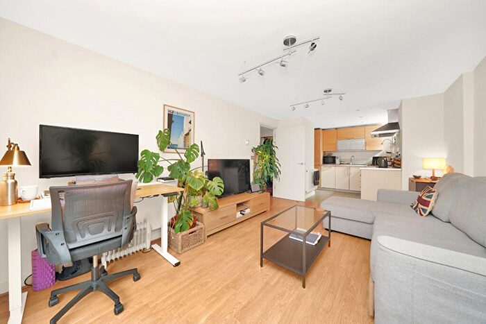 1 Bedroom Apartment To Rent In Wheler Street, Spitalfields, E1