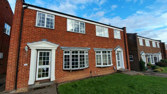 4 Bedroom House To Rent In Lynwood, Guildford, GU2