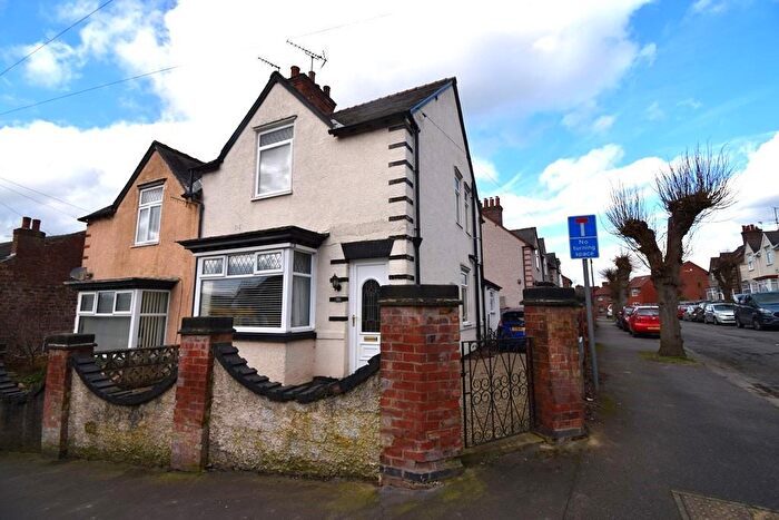 3 Bedroom Semi Detached House To Rent In Mill Street, Belper, DE56
