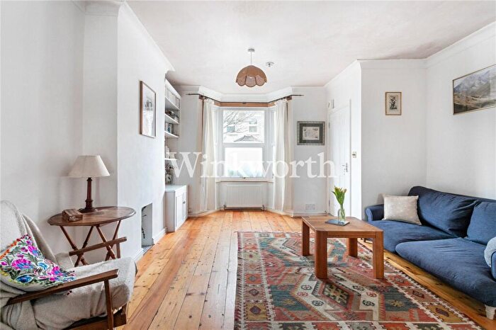 3 Bedroom Terraced House For Sale In Elmar Road, London, N15