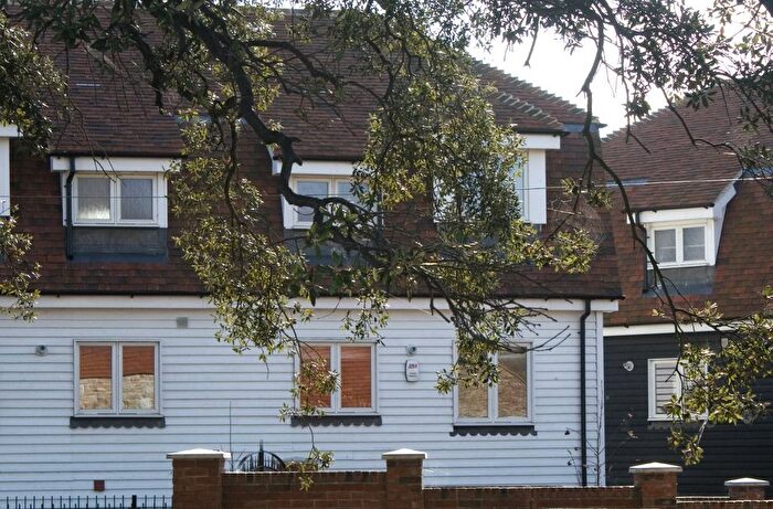 2 Bedroom Semi-Detached House To Rent In Western Barn Close, Rye, East Sussex, TN31
