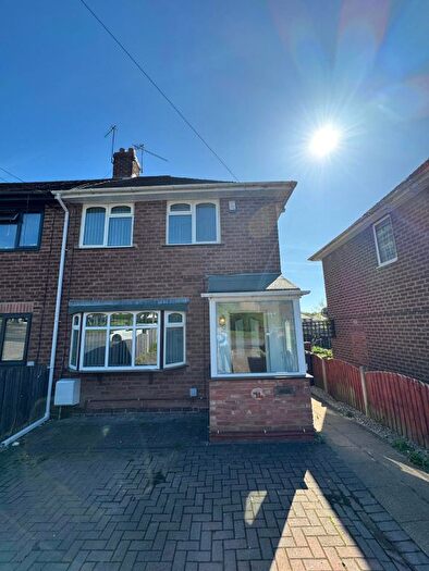 3 Bedroom Semi-Detached House To Rent In Overdale Road, Quinton, Birmingham, B32