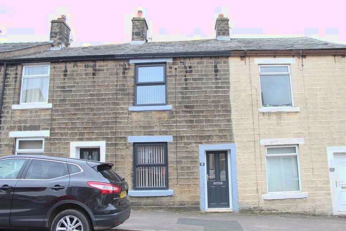 2 Bedroom Terraced House To Rent In Brosscroft, Hadfield, Glossop, SK13