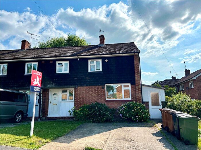 3 Bedroom Semi-Detached House For Sale In Great Goodwin Drive, Guildford, Surrey, GU1