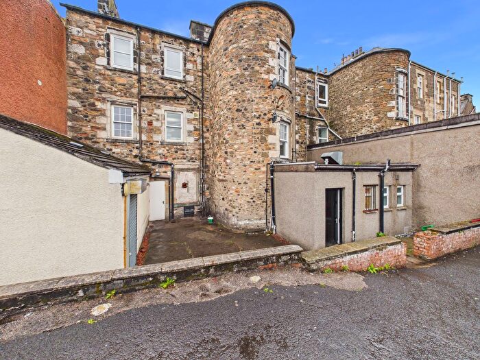 3 Bedroom Flat For Sale In High Street, Irvine, KA12