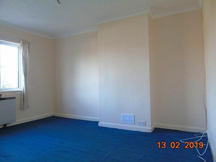 1 Bedroom Maisonette To Rent In Langley Road, SL3