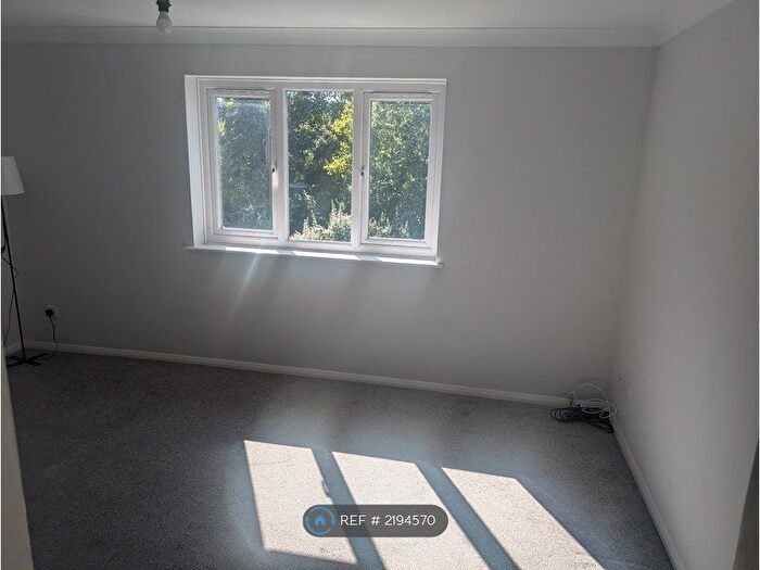 1 Bedroom Flat To Rent In Fulwich Road, Dartford, DA1