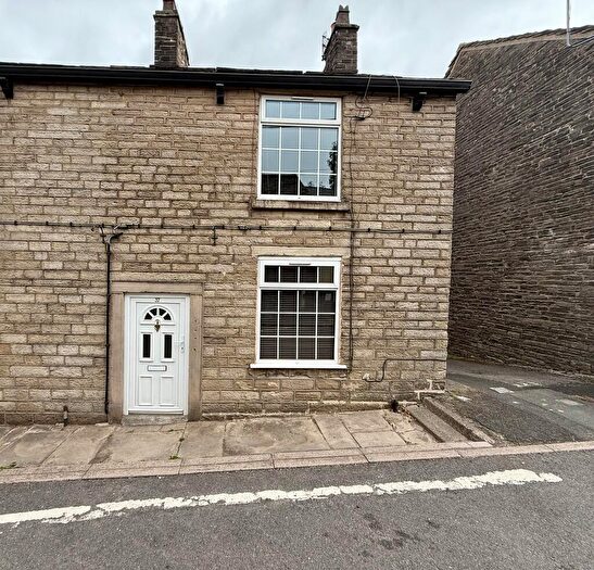 2 Bedroom End Of Terrace House To Rent In Town Lane, Charlesworth, SK13