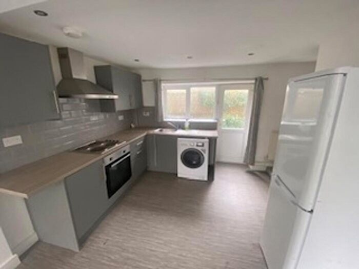 2 Bedroom Terraced House To Rent In Mary Street, Porth, CF39