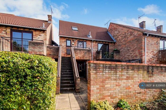 1 Bedroom Flat To Rent In Maiden Place, Lower Earley, Reading, RG6