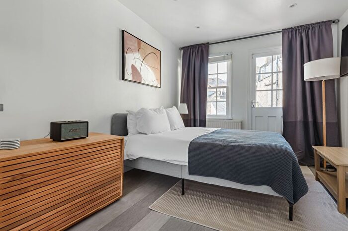 Studio To Rent In Marylebone, W1H
