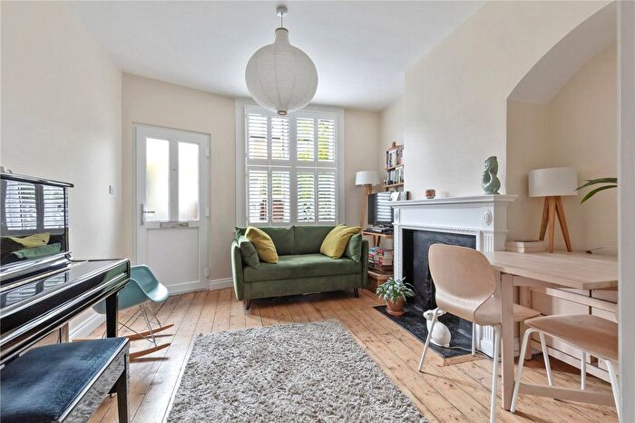 2 Bedroom Terraced House For Sale In Cowick Road, London, SW17
