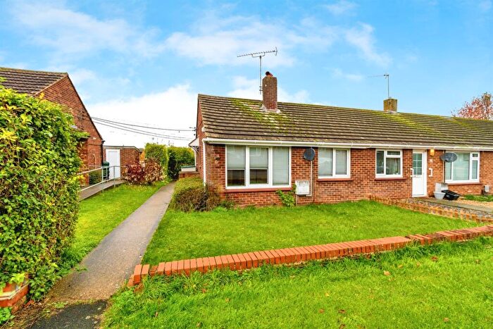 2 Bedroom Semi-Detached Bungalow For Sale In Churchill Close, Kings Worthy, Winchester, SO23