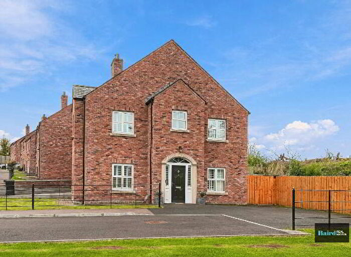 3 Bedroom Semi-Detached House For Sale In Castle Glen Avenue, Dungannon, BT71