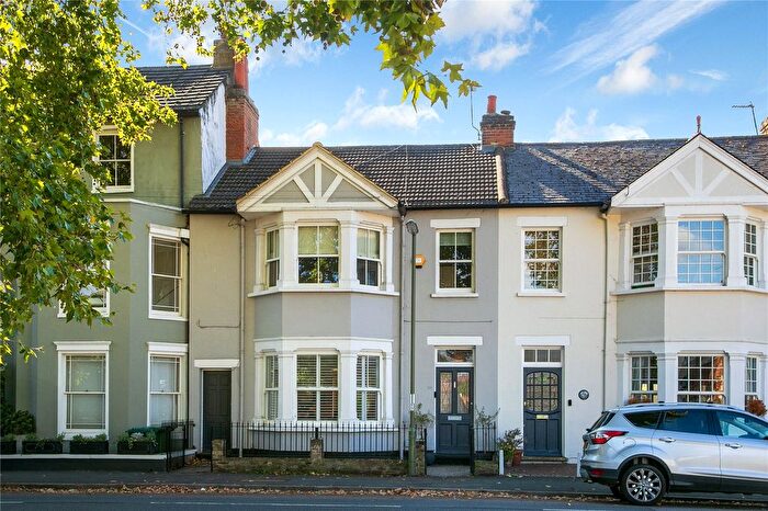 4 Bedroom Terraced House For Sale In French Street, Sunbury-On-Thames, TW16