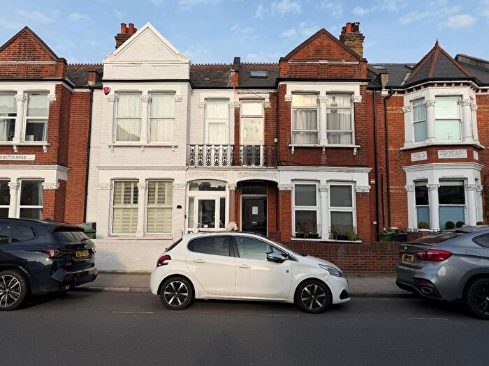 1 Bedroom Flat To Rent In Munster Road, London, SW6