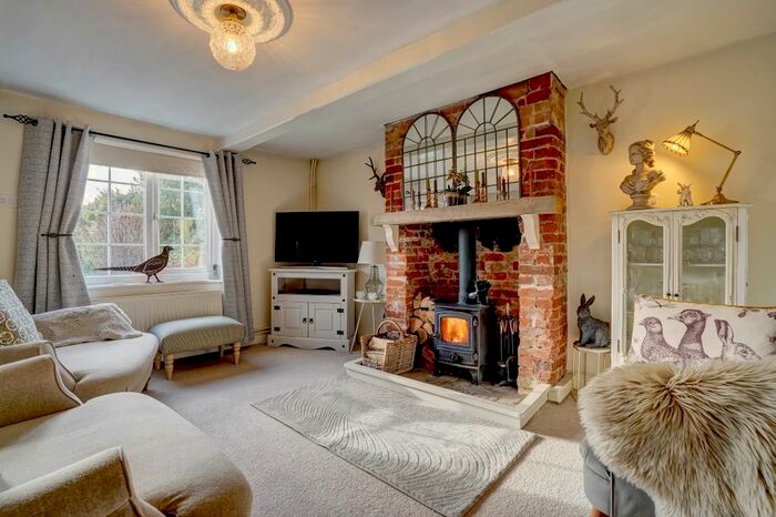 2 Bedroom End Of Terrace House For Sale In Norwich Road, Strumpshaw, Norwich, NR13