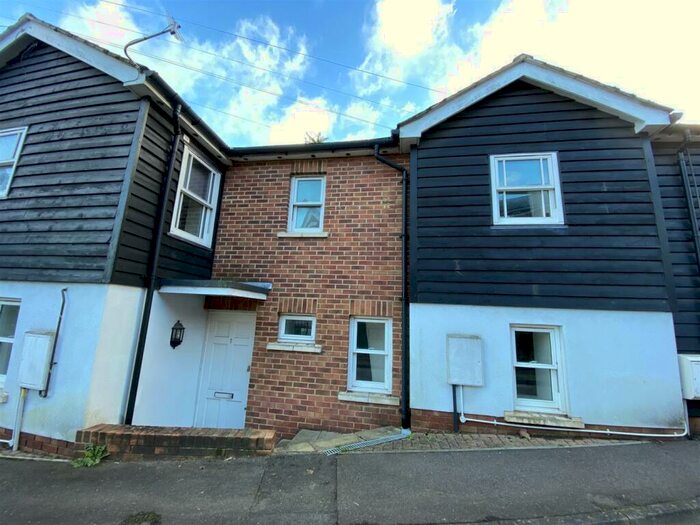 1 Bedroom Flat To Rent In Shrubbery Road, Gravesend, DA12