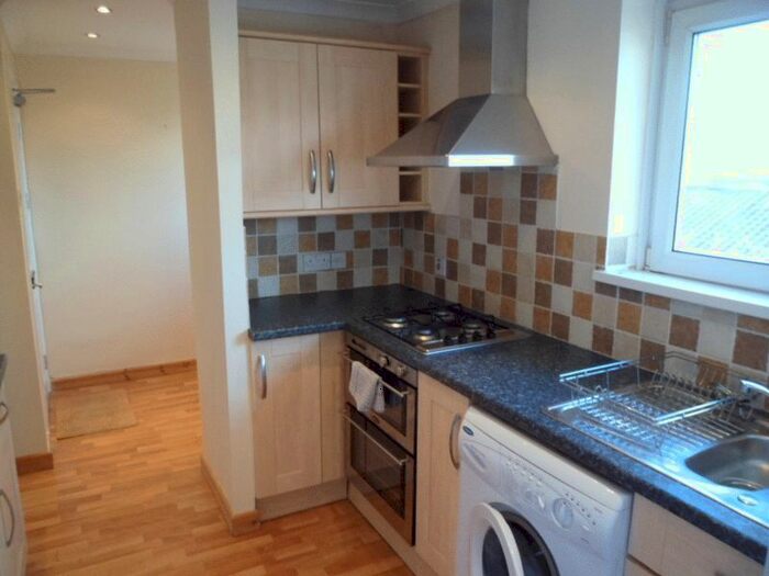 2 Bedroom Flat To Rent In Alleyn House, Cwmbran, Torfaen, NP44
