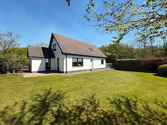 4 Bedroom Detached Bungalow For Sale In Trefenter, Aberystwyth, SY23