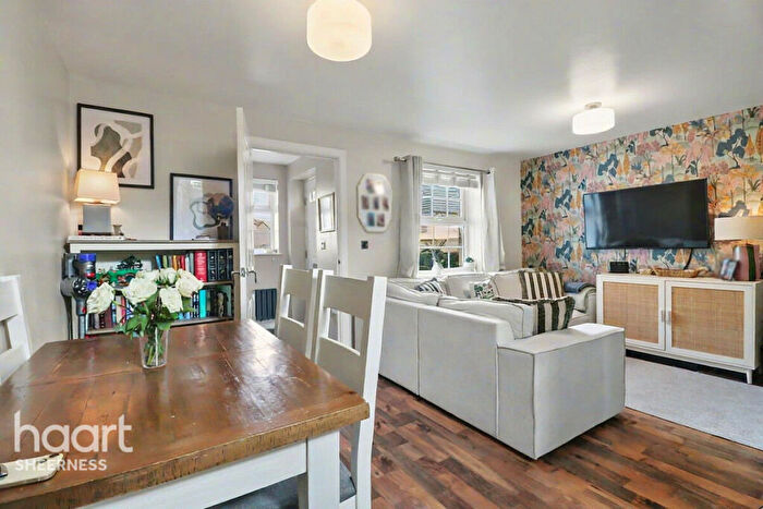 2 Bedroom Semi Detached House For Sale In Holly Drive, Minster, ME12