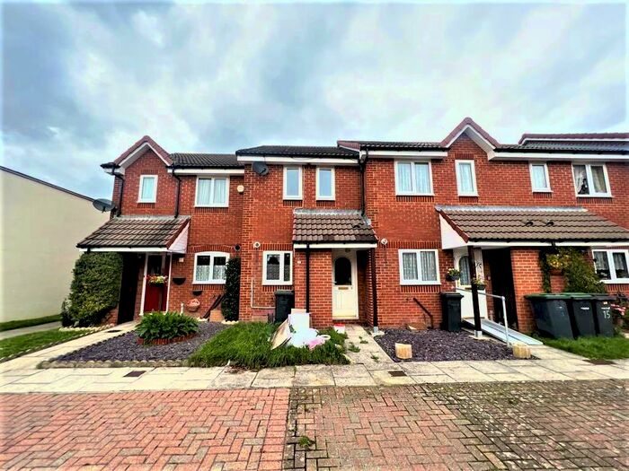 2 Bedroom Terraced House To Rent In Halyard Close, Gosport, PO13