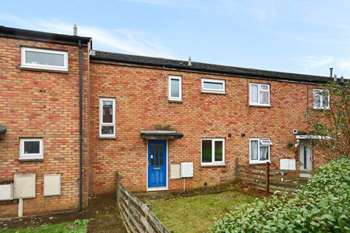 2 Bedroom House To Rent In Ferriston, Banbury., X16