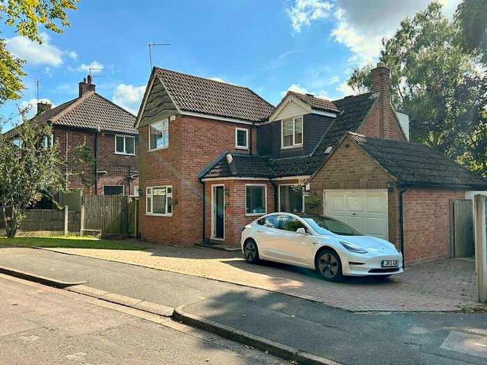 3 Bedroom Detached House To Rent In Broadway, Derby, DE22