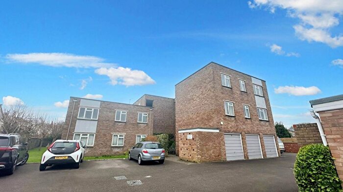 1 Bedroom Flat To Rent In Colston Court Berkeley Road, Bristol, BS7