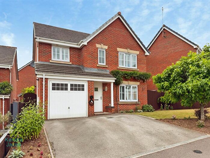 4 Bedroom Detached House For Sale In Samian Close, Worksop, S81