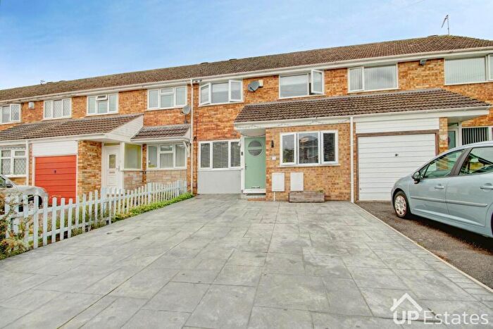 3 Bedroom Terraced House For Sale In Woodlands Road, Binley Woods, CV3