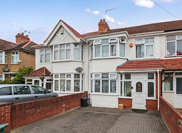 3 Bedroom Terraced House For Sale In Grosvenor Crescent, Uxbridge, UB10