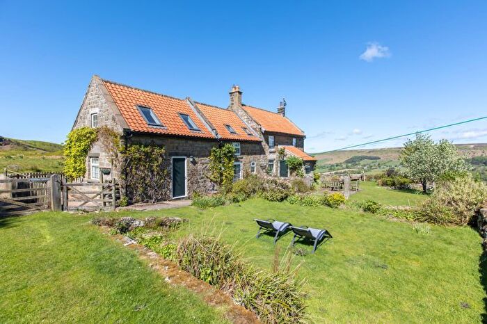 5 Bedroom Detached House For Sale In Danby Head, Castleton, Whitby, YO21