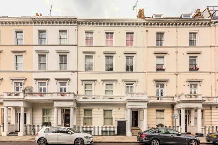 1 Bedroom Flat To Rent In Lupus Street, Pimlico, London, SW1V