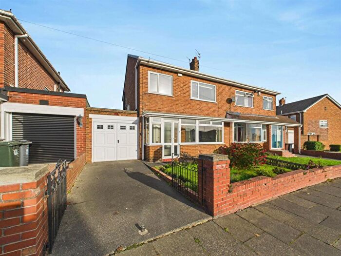 3 Bedroom Semi-Detached House For Sale In Cornhill Crescent, North Shields, NE29