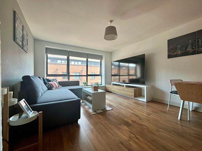 2 Bedroom Flat For Sale In Fire Fly Avenue, Swindon, SN2